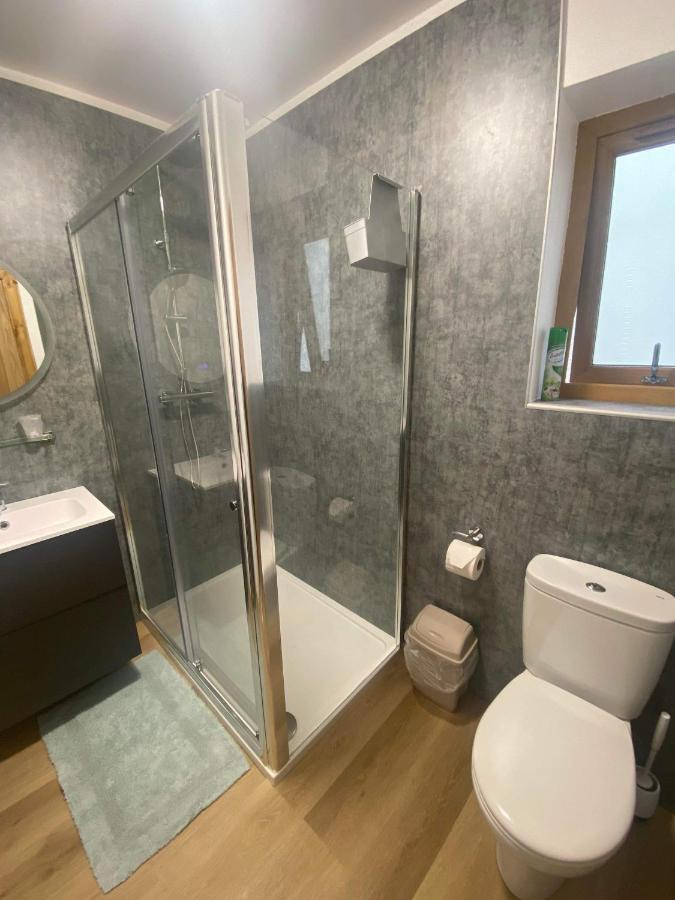 Ben Nevis Manor Lodge & Indoor Private Hot-Tub Fort William Luaran gambar